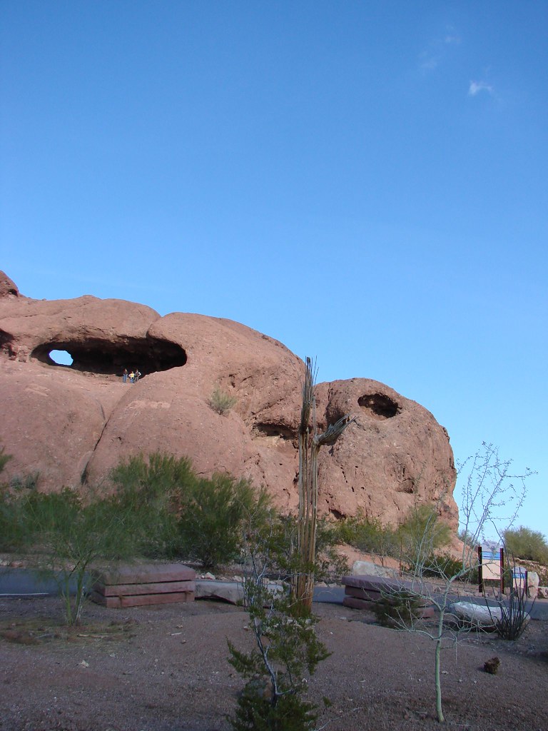 Hole-in-the-Rock, Papago Park — Scottsdale